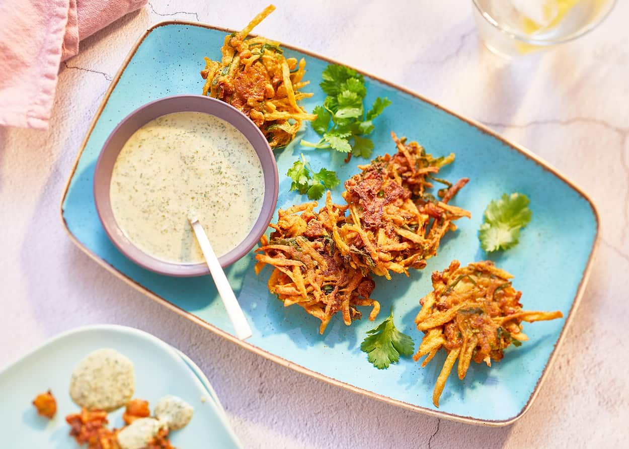 Veggie pakoras with spicy coriander chutney