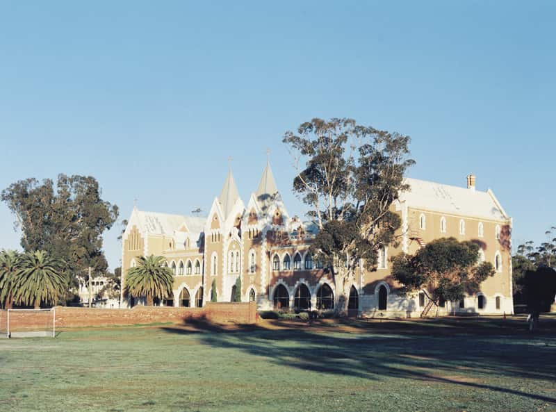 new_norcia_hr_02.jpg