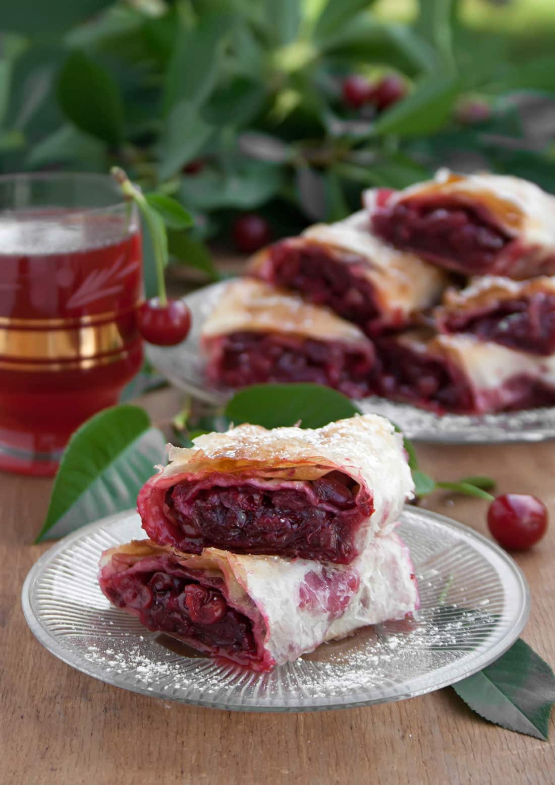 pita-sa-visnjama-1.jpg