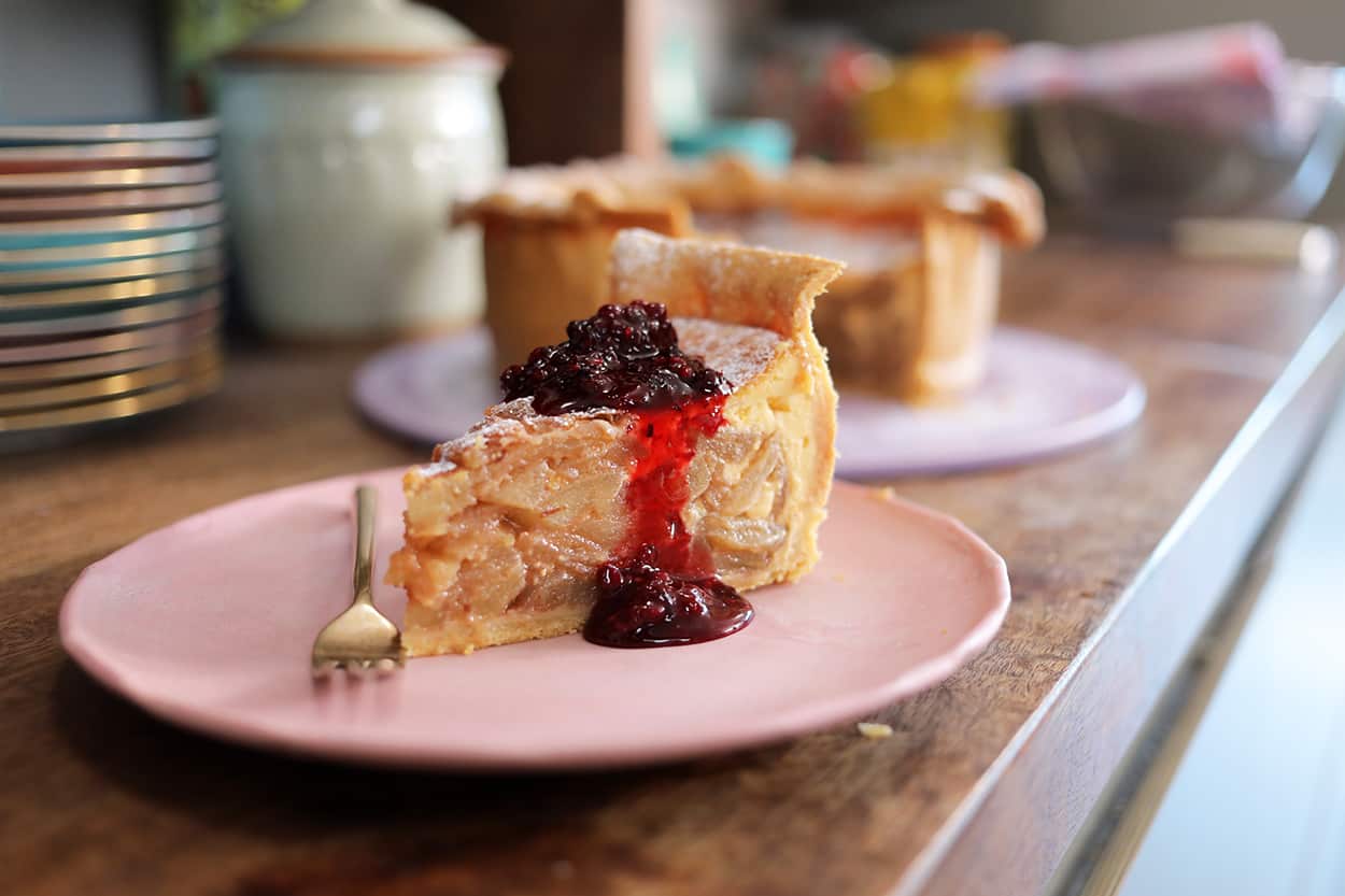 Apple and custard pie