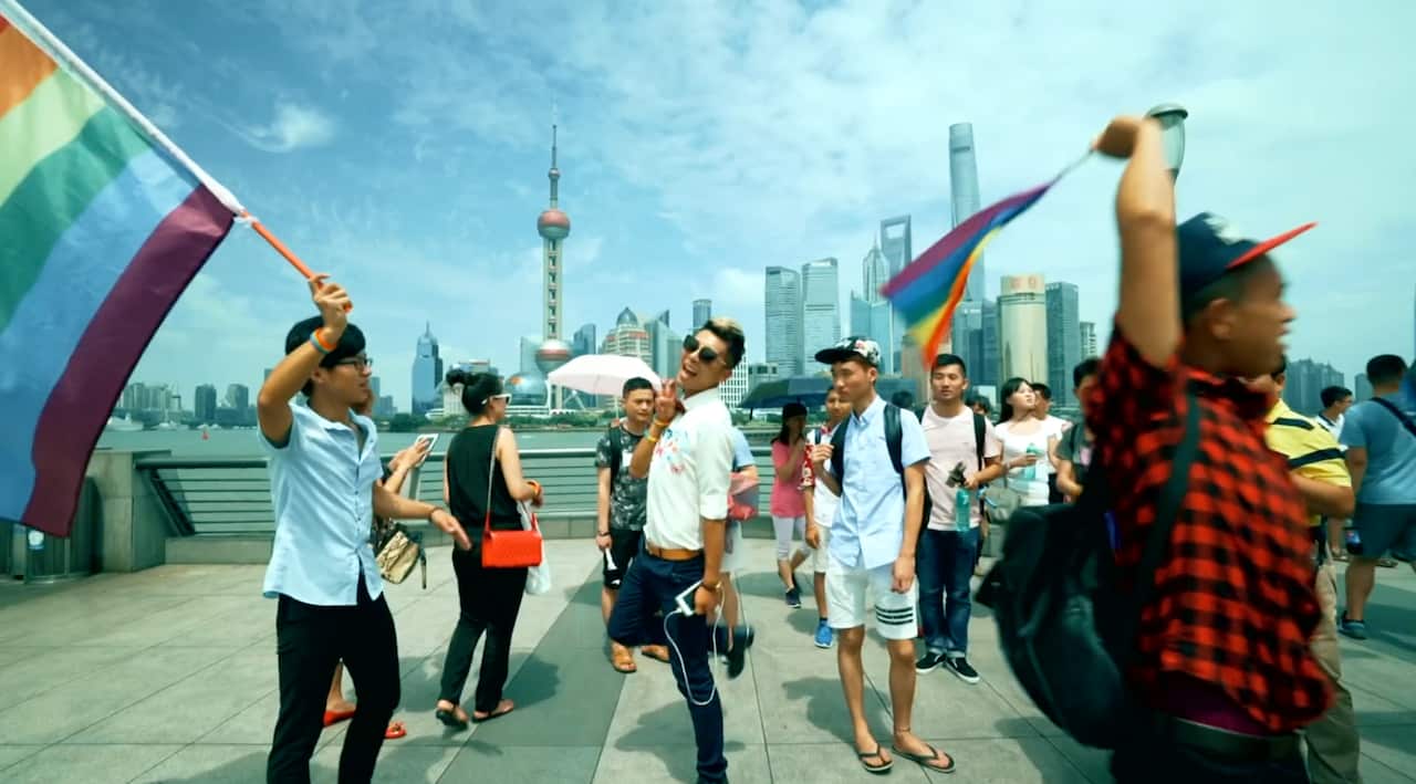 The Naked Truth: China  Queer 