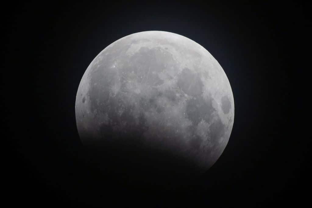 partial lunar eclipse