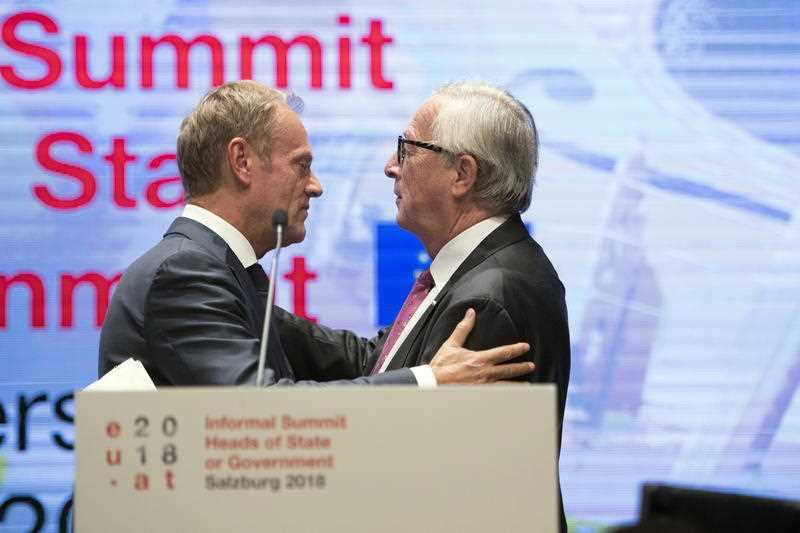 President of European Council Donald Tusk (left) and the President of the European Commission Jean-Claude Juncker.