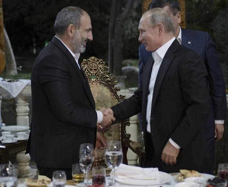 Nikol Pashinian meets Russian President Vladimir Putin in September.