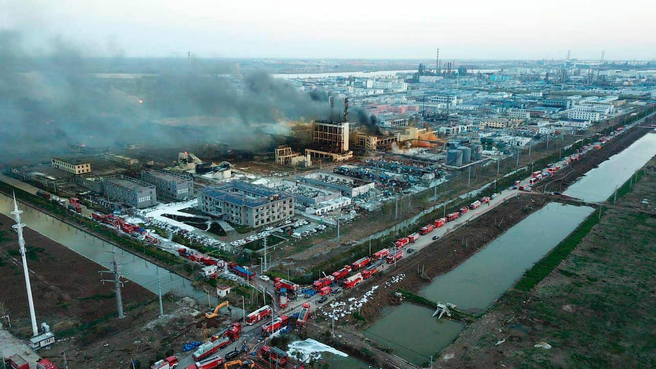 Dense smoke rises from the chemical plant of Jiangsu Tianjiayi Chemical Co., Ltd. after an explosion occurred, in Yancheng city, east China's Jiangsu province.