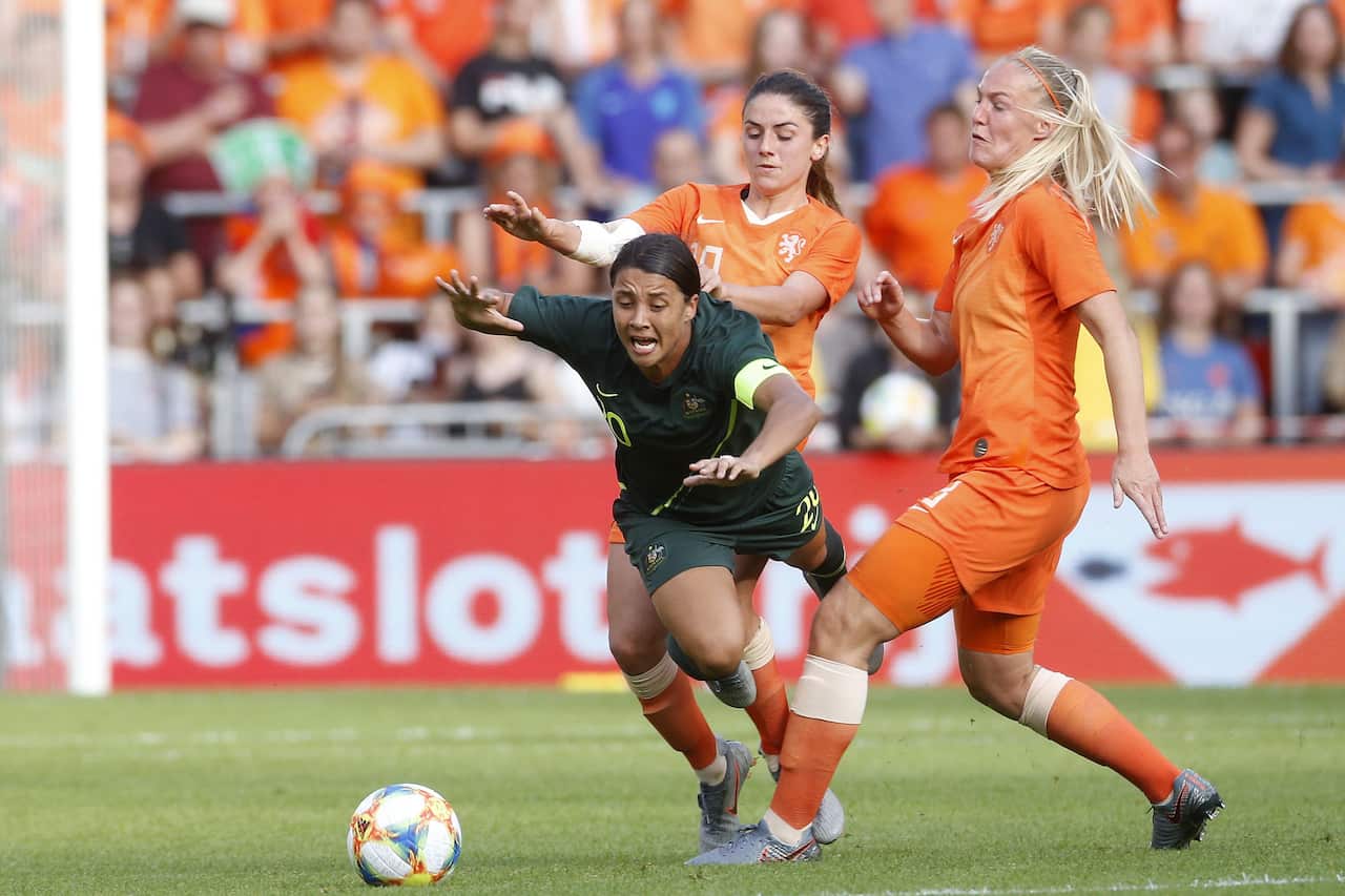 Sam Kerr of Australia, Danielle van de Donk and Stefanie van der Gragt of the Netherlands during the women's international friendly.
