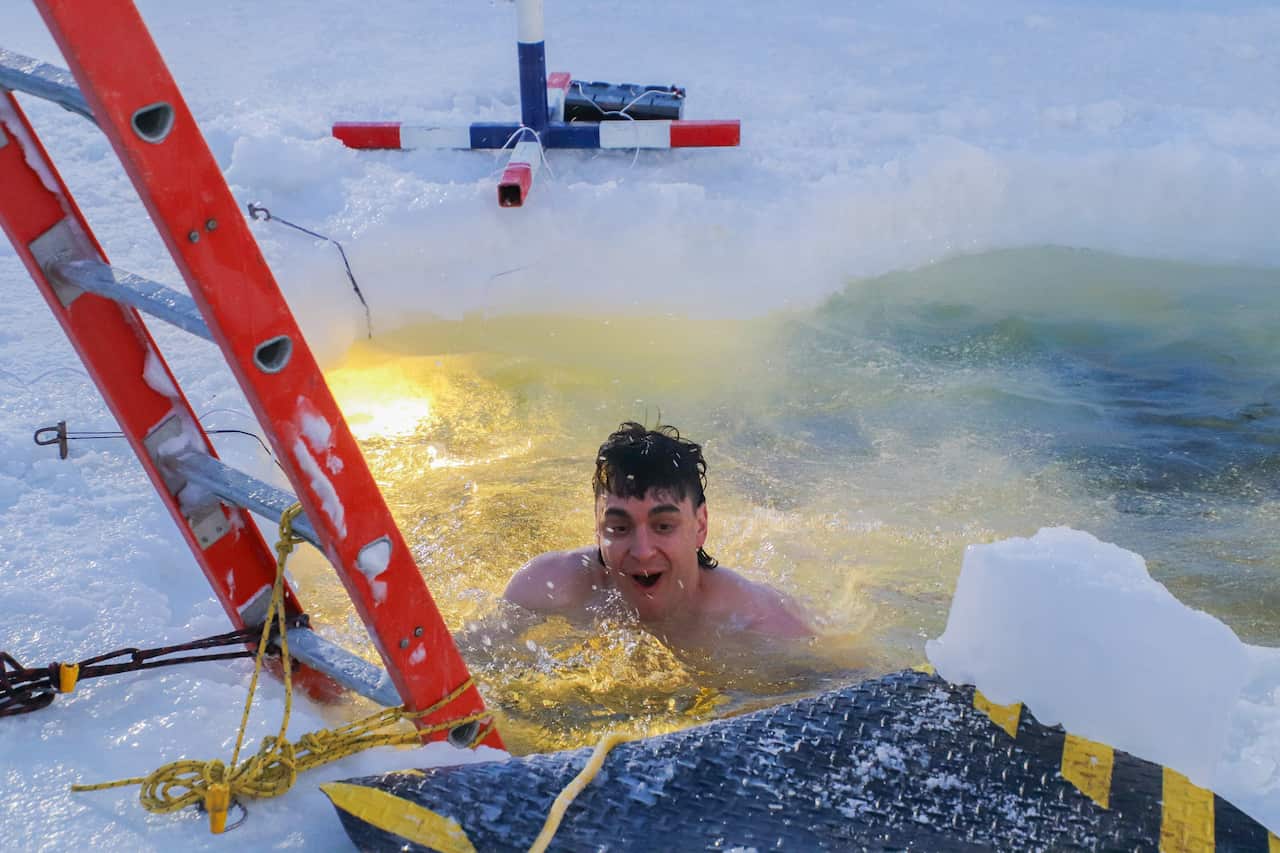 Brave members of the Antarctic expedition took a dip.