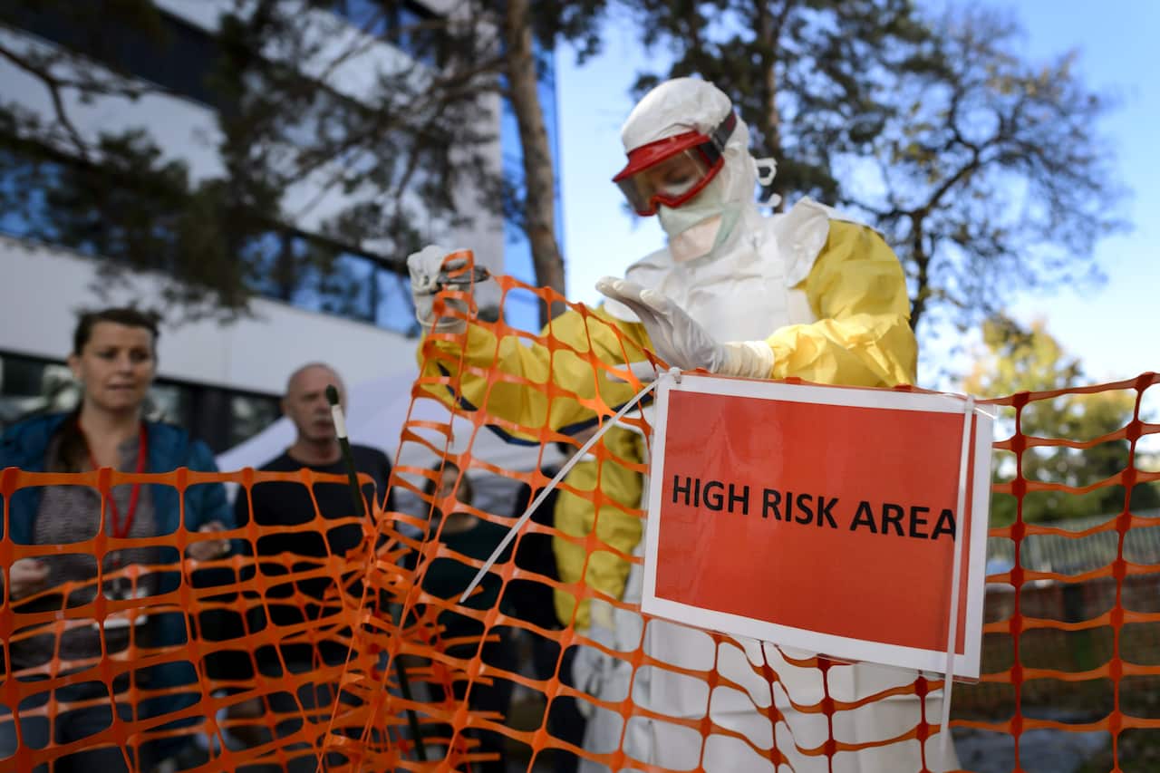 Health workers of the International Federation of Red Cross 