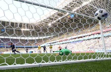 Japan beat 10-man Colombia 2-1 in another World Cup upset
