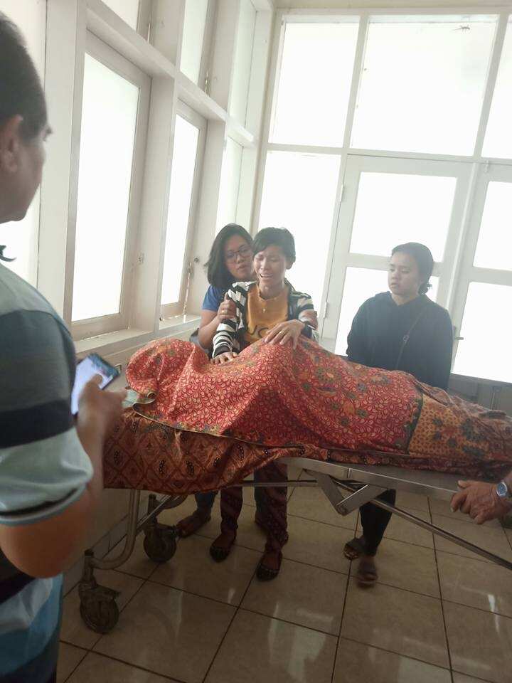 Mr Siregar's family say his injuries are not consistent with a traffic accident.