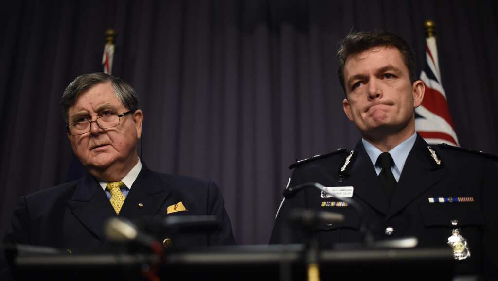 David Irvine, Director-General, ASIO and Andrew Colvin Deputy Commissioner, AFP speak during a press conference at Parliament House in Canberra, Friday, August 8, 2014. (AAP)