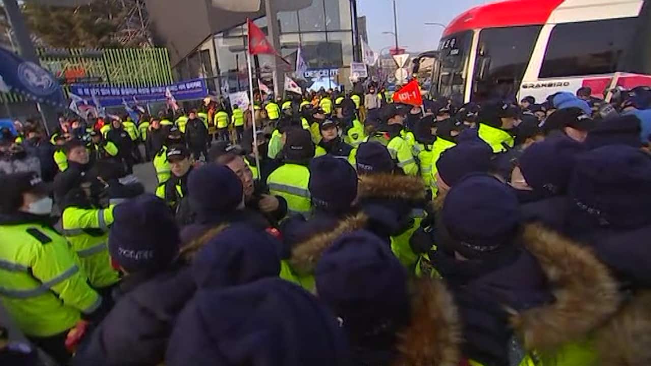 Anti-North Korea protesters scuffled with riot police