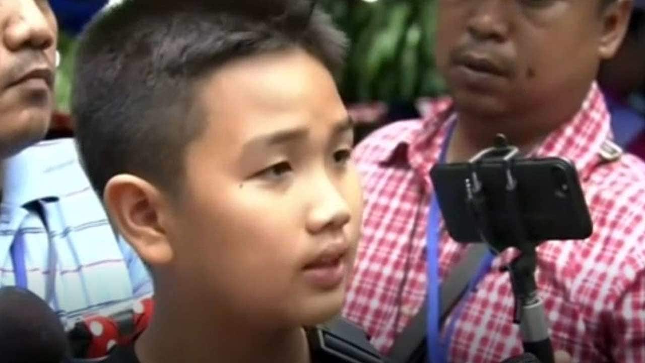 Aektrakoon Suwanmard speaks to reporters.