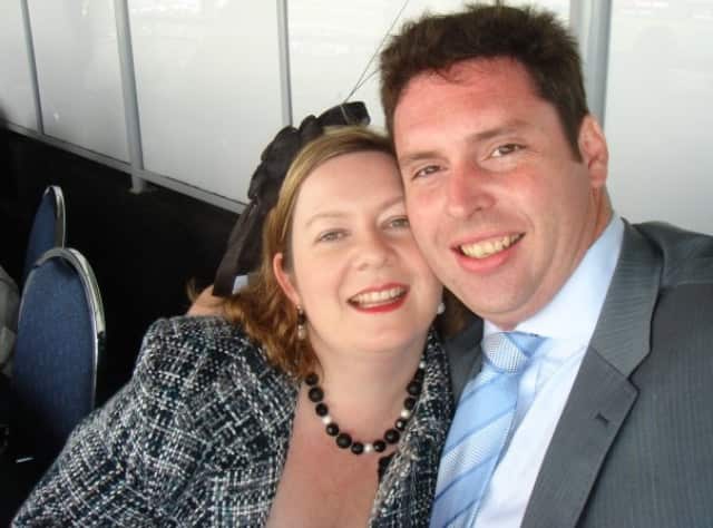 Allistair when he weighed 120kg and his wife Rechelle. (Supplied)