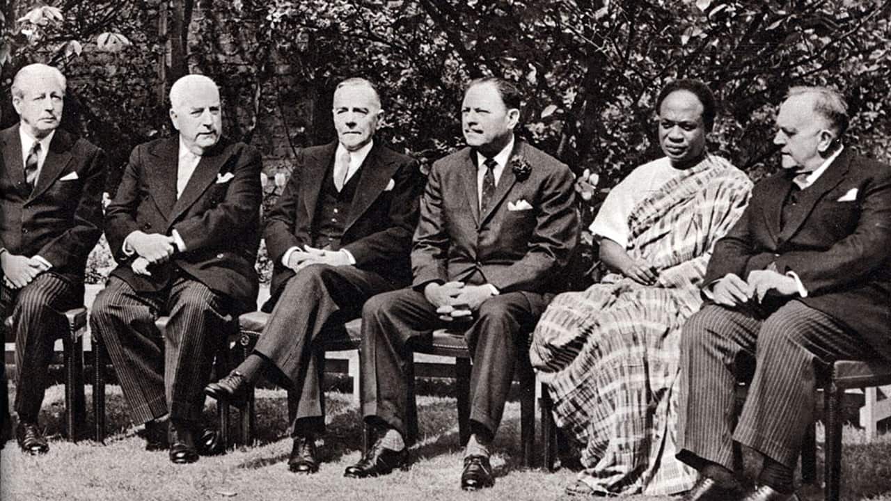 Commonwealth leaders meet in London.