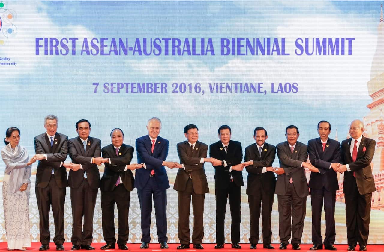 ASEAN leaders pose for a photo (AAP)