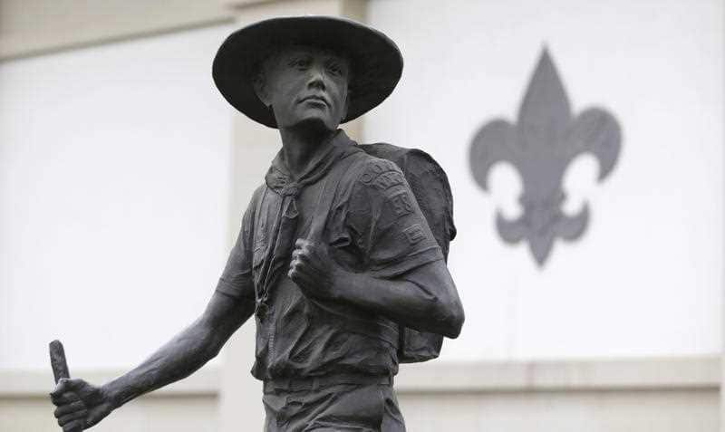 A statue of a Boy Scout stands in front of the National Scouting Museum.