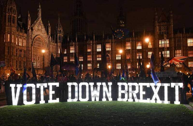 Pro EU protesters 'Best for Britain' demonstrate outside the British Houses of Parliament calling for a People's Vote.
