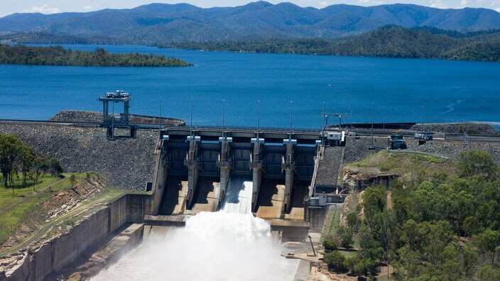 Wivenhoe Dam Releasing Water