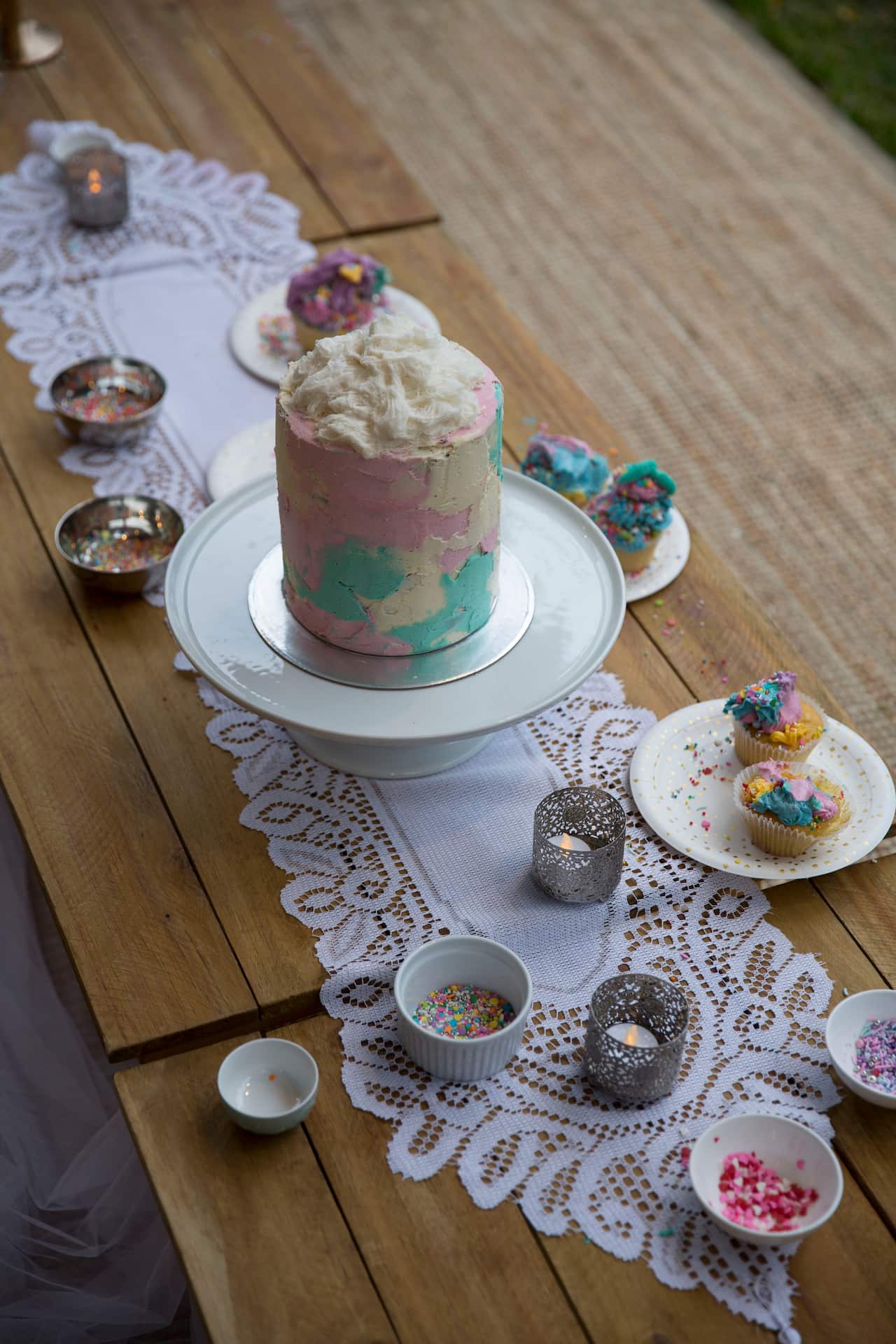 Cakes available at Buone Notti Glamping