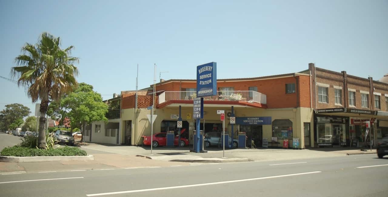 The Rosebery Service station has been run by the Carayannis family since 1974.