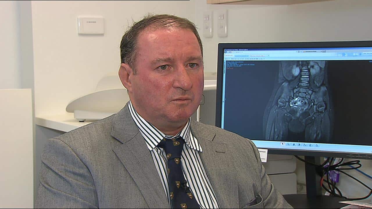 Assoc Prof Chris Kimber