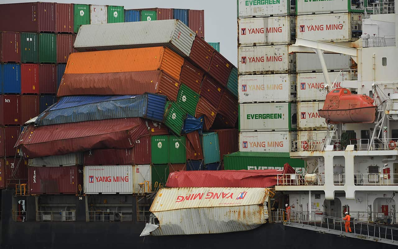 YM Efficiency, while making its way from Taiwan to Sydney last week was hit by heavy swells about 30km off the coast of Port Stephens.