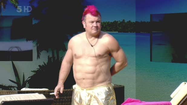 Darryn Lyons abs
