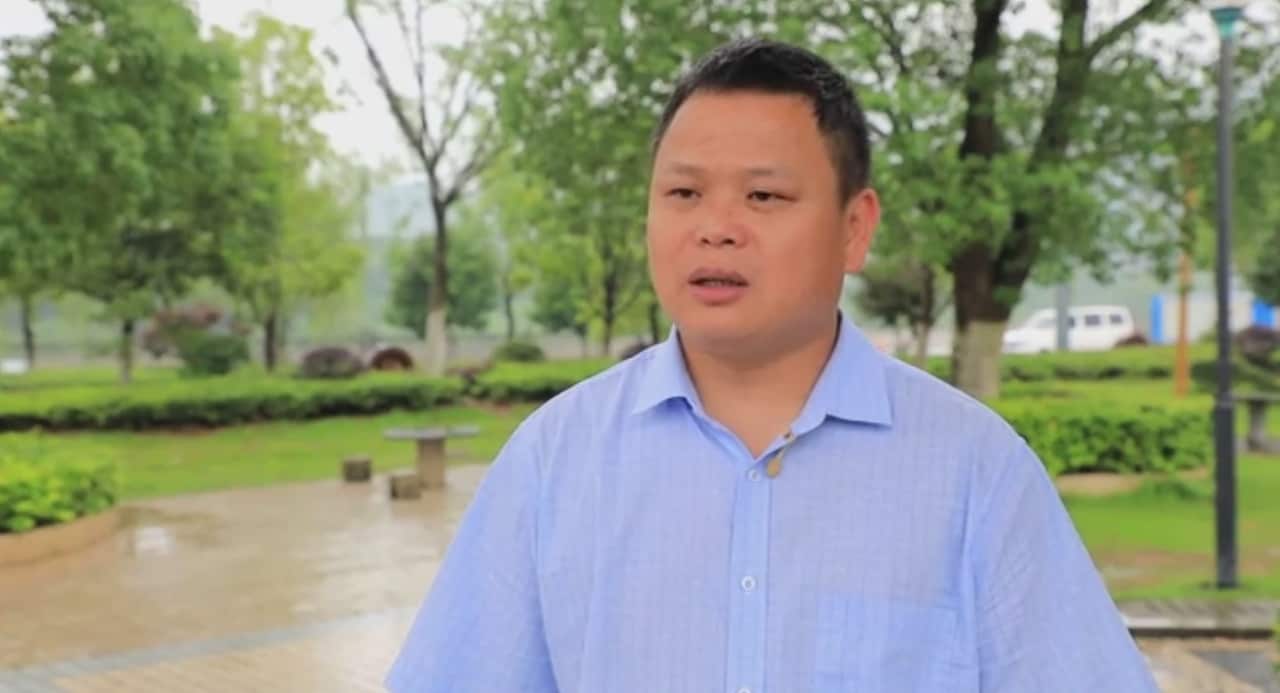 Taxi driver Xu Bin was touched by Han's story and wanted to do something to help.