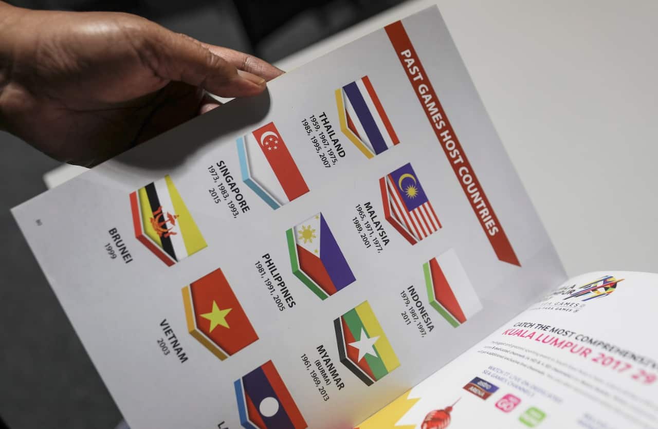 The Indonesian flag is depicted upside down in a Kuala Lumpur SEA Games 2017 booklet