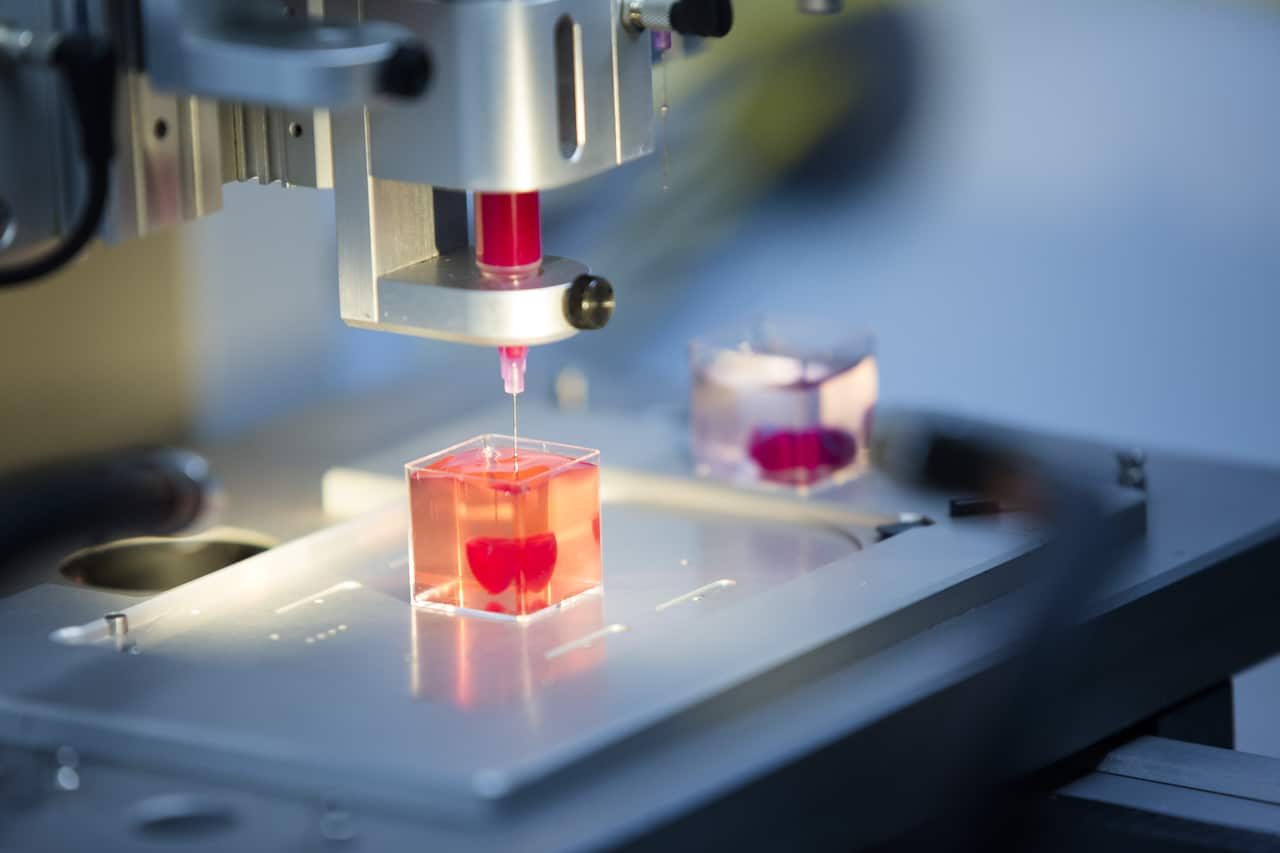 Israeli scientists in Tel Aviv have created a human heart that completely matches all the anatomical properties of a human patient, using a 3D printer.