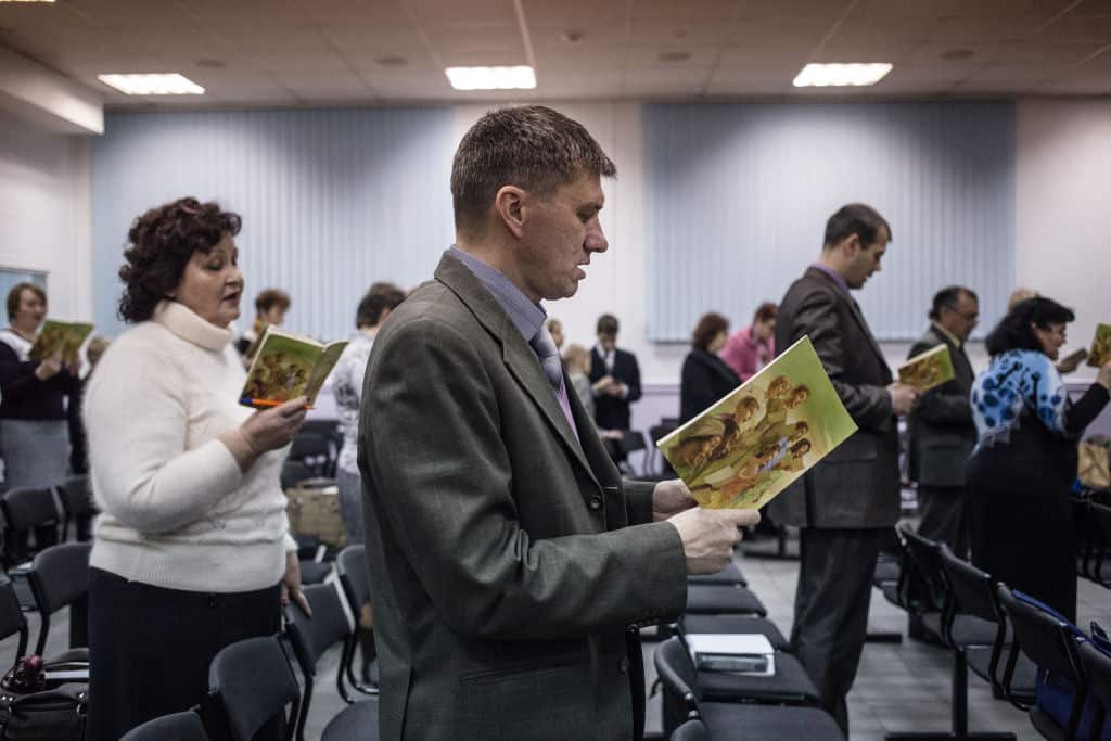 Jehovah's Witnesses are one of the six institutions that failed to sign the national sexual abuse redress scheme.