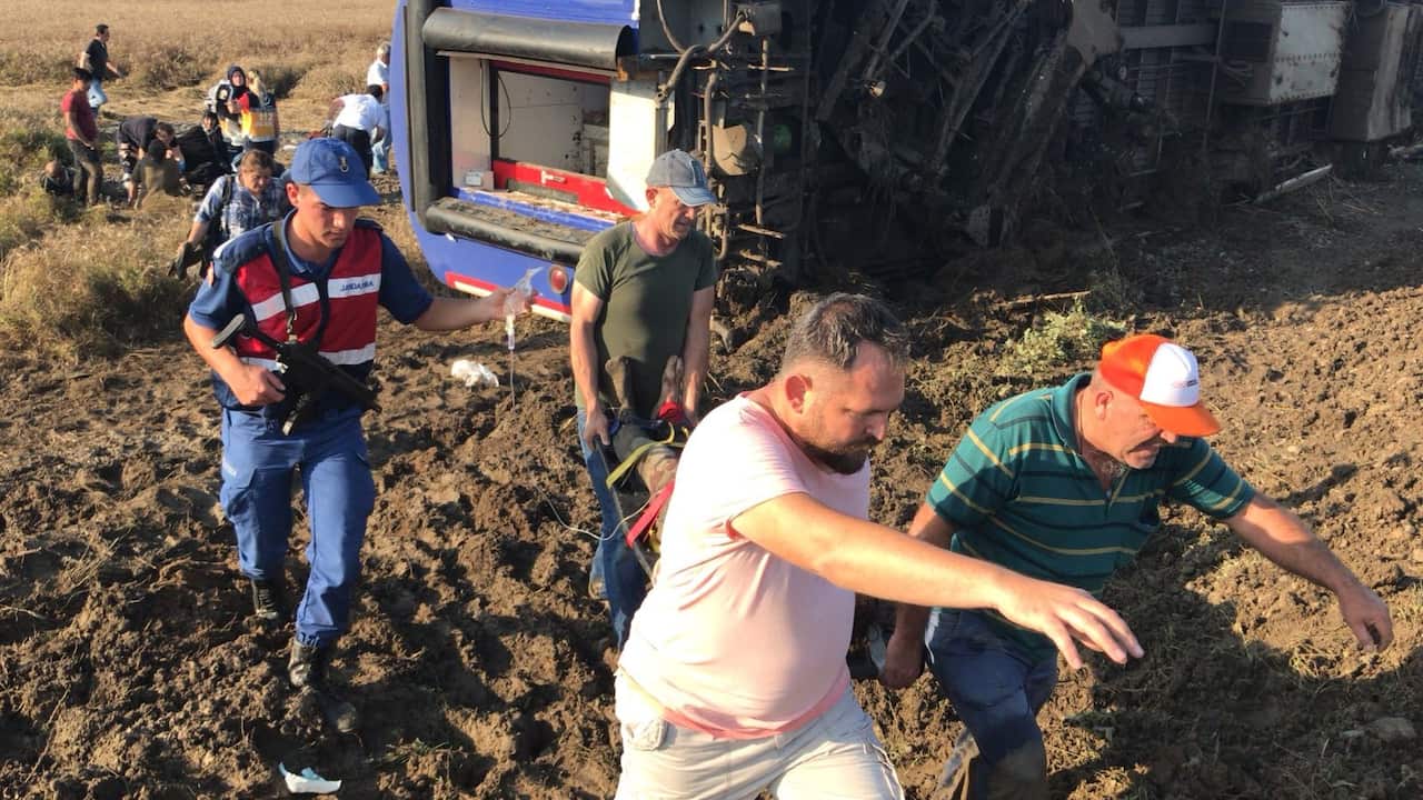 Passenger train derails in northwest Turkey