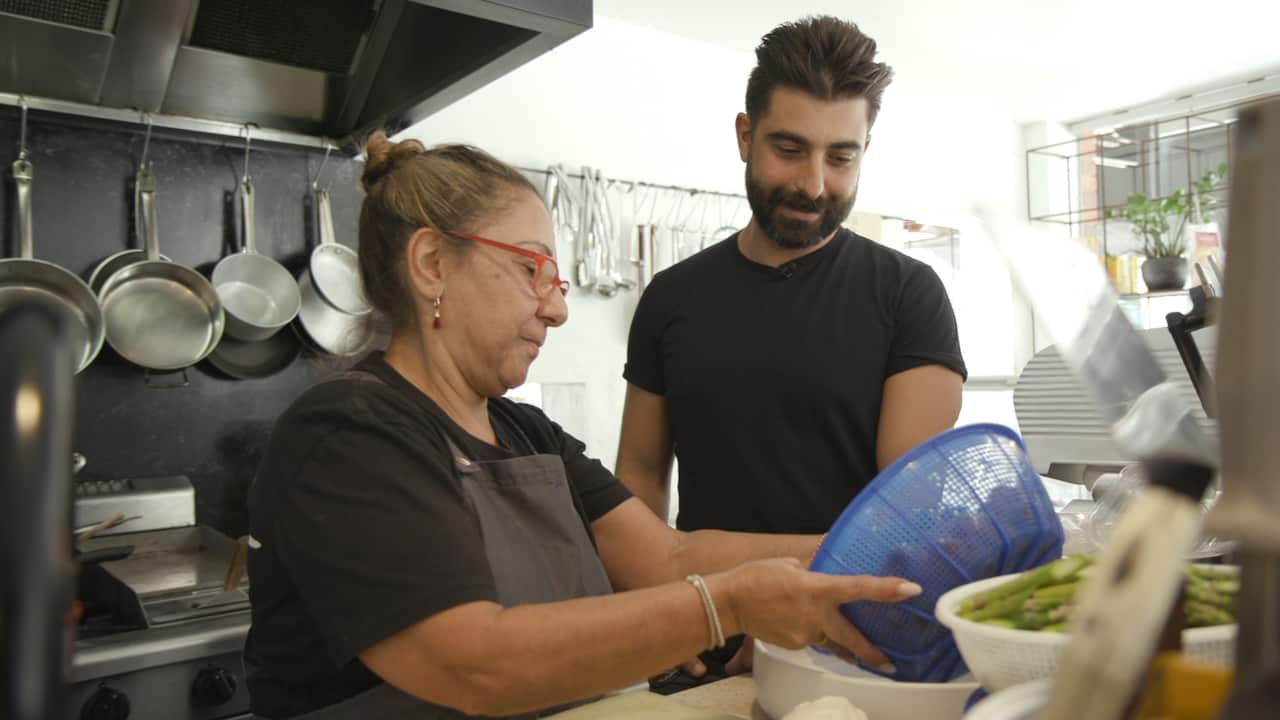 Kitty Kapoulas, Harry and Mario's mum, runs the kitchen.