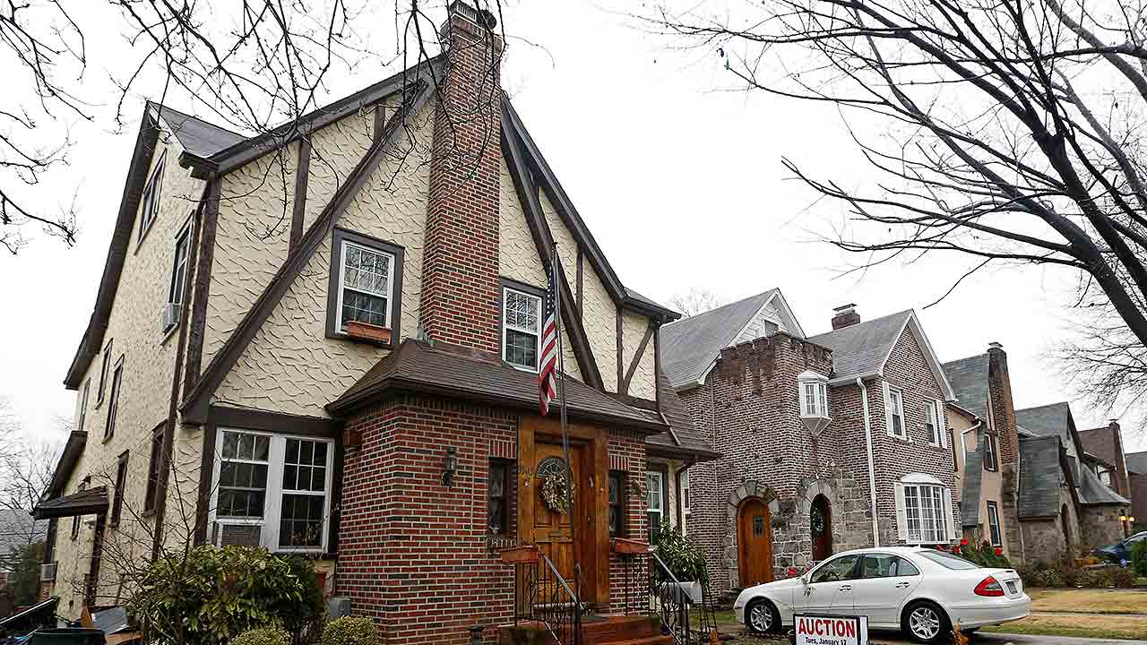 Trump's boyhood home