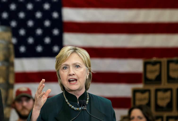 Hillary Clinton maintains a lead in the polls in Virginia.