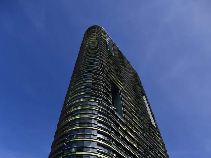 Residents of Sydney's cracked Opal Tower could be forced to stay in hotels for weeks.