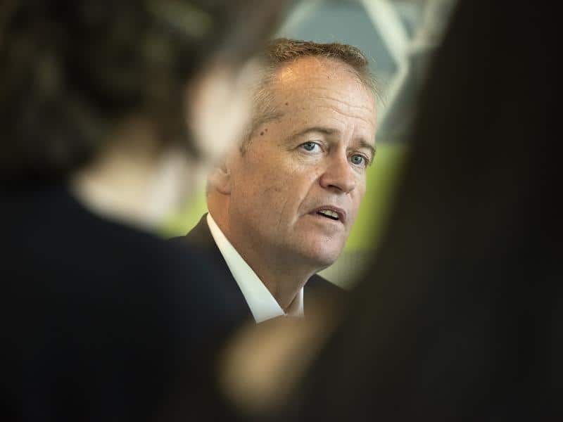 Opposition Leader Bill Shorten has denied any undue links with the Chinese businessman.