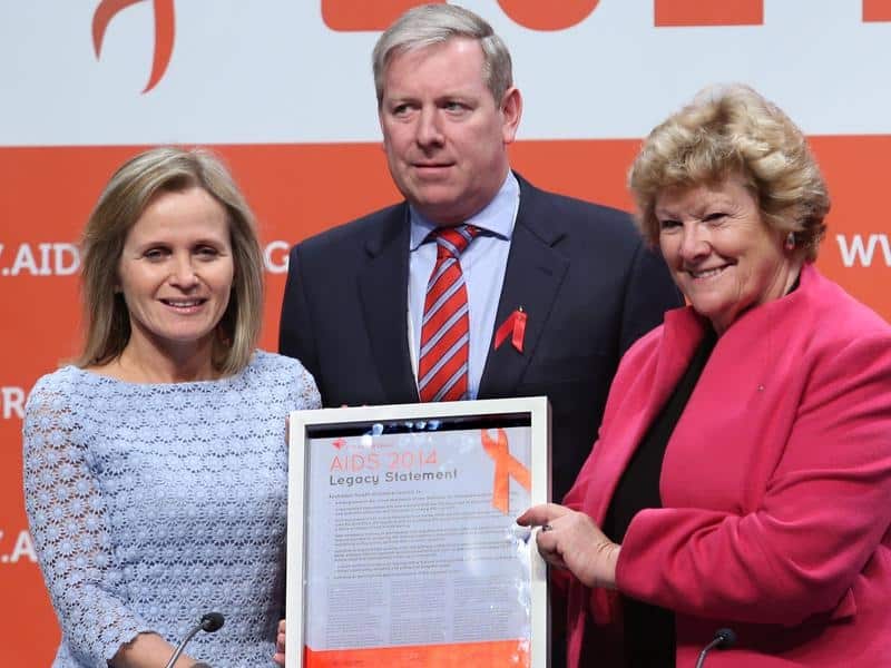 Australian Professor Sharon Lewin (L) says there's real hope that HIV can be eliminated.