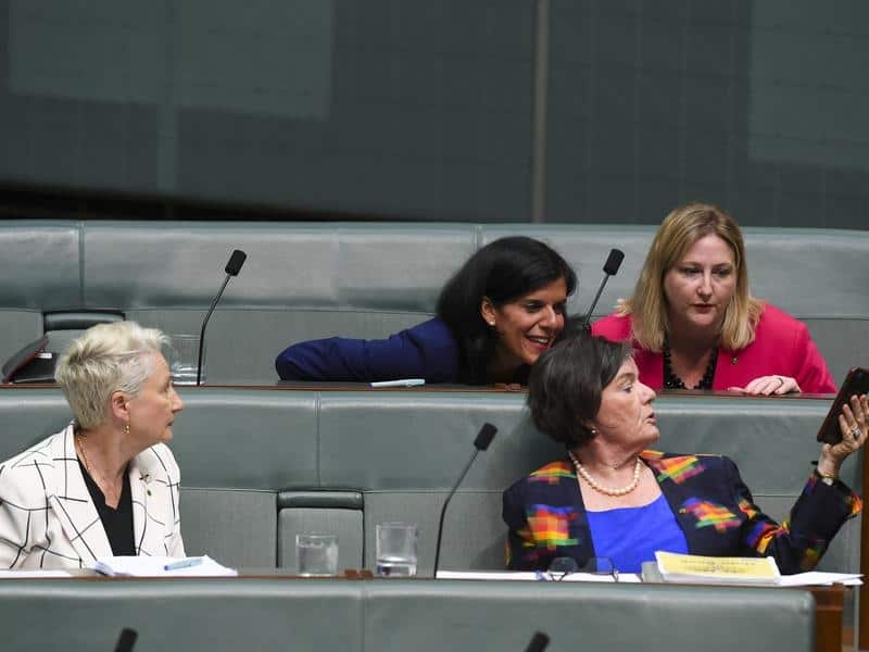 The government is now reaching out to the crossbench, in an effort to pass the laws.