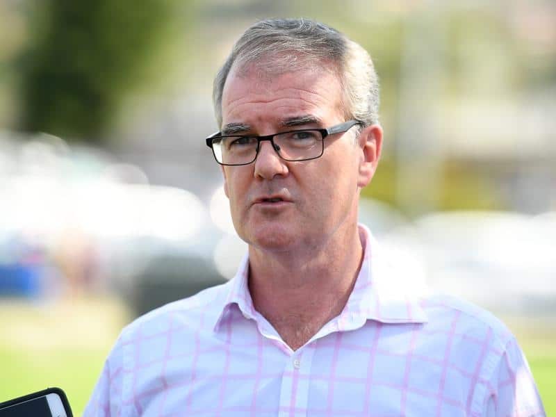 About 500 WeChat users tuned in to ask the Opposition Leader questions on Wednesday afternoon with many challenging Mr Shorten about Mr Daley's comments.