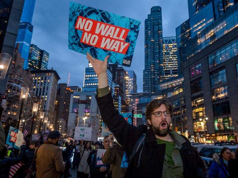A rally against President Trump's emergency declaration