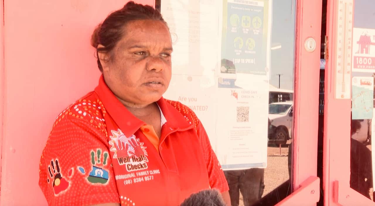 Picture of woman at Oodnadatta, South Australia.