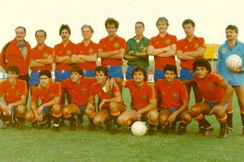 Edgar Villar, pictured bottom row, far right