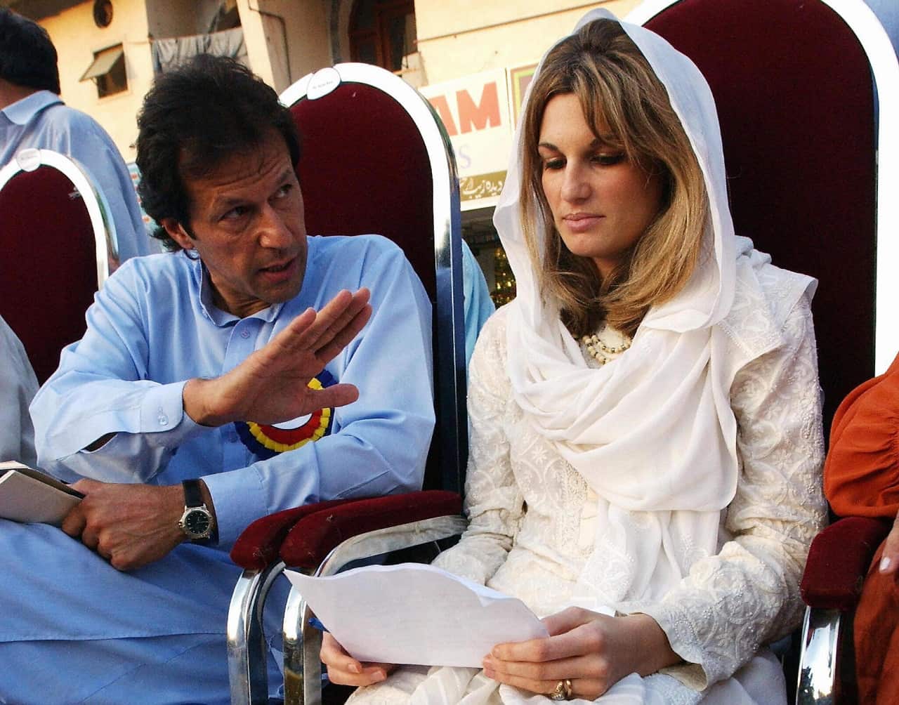 Imran Khan and then-wife Jemima in 2002.