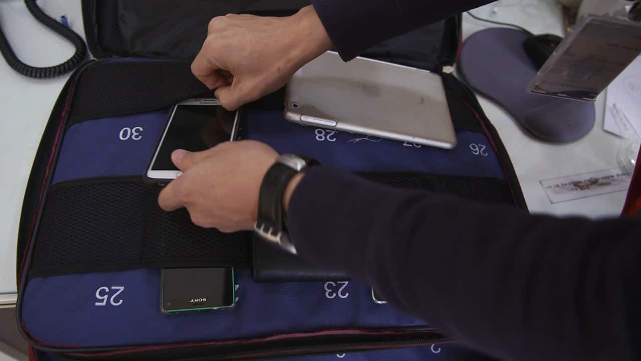 Even Dean has to give up his smartphone - securely packed awauy during his time at the Dream Village.