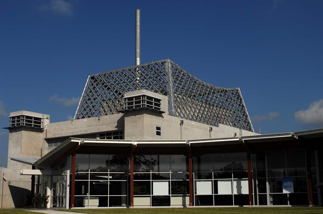 A decade's worth of spent nuclear fuel assemblies will be moved out of Sydney's Lucas Heights facility.