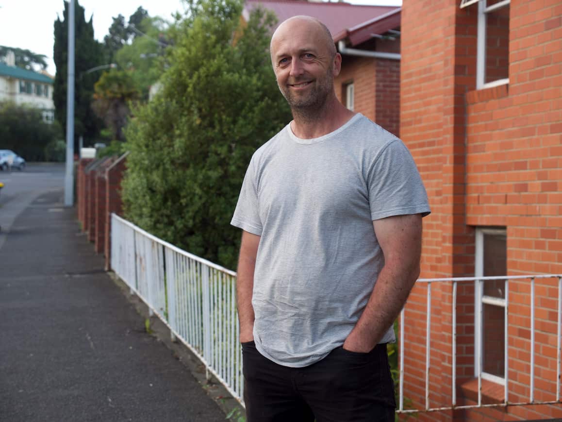 Mark Thomson 