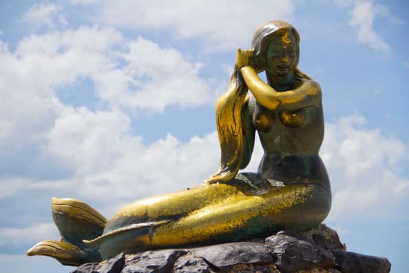 The Golden Mermaid statue, is an unofficial symbol of the province, was damaged by one bomb. 