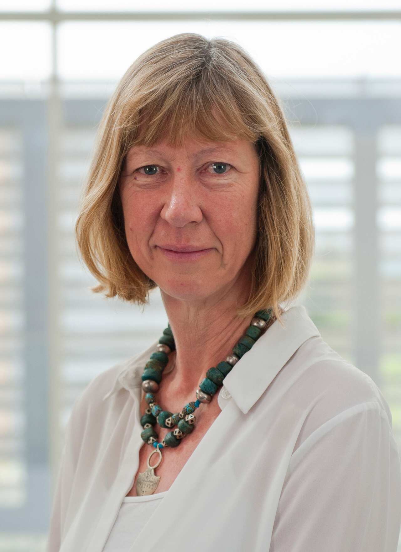 Penny Lawrence has resigned as deputy chief executive of Oxfam.